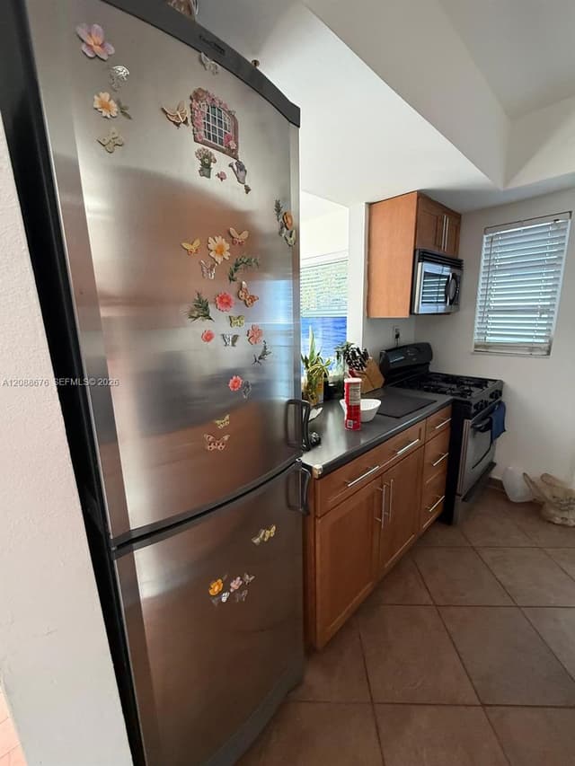 1021 Michigan Ave # 7, Miami Beach FL 33139 - Miami Beach, FL - Photo 5