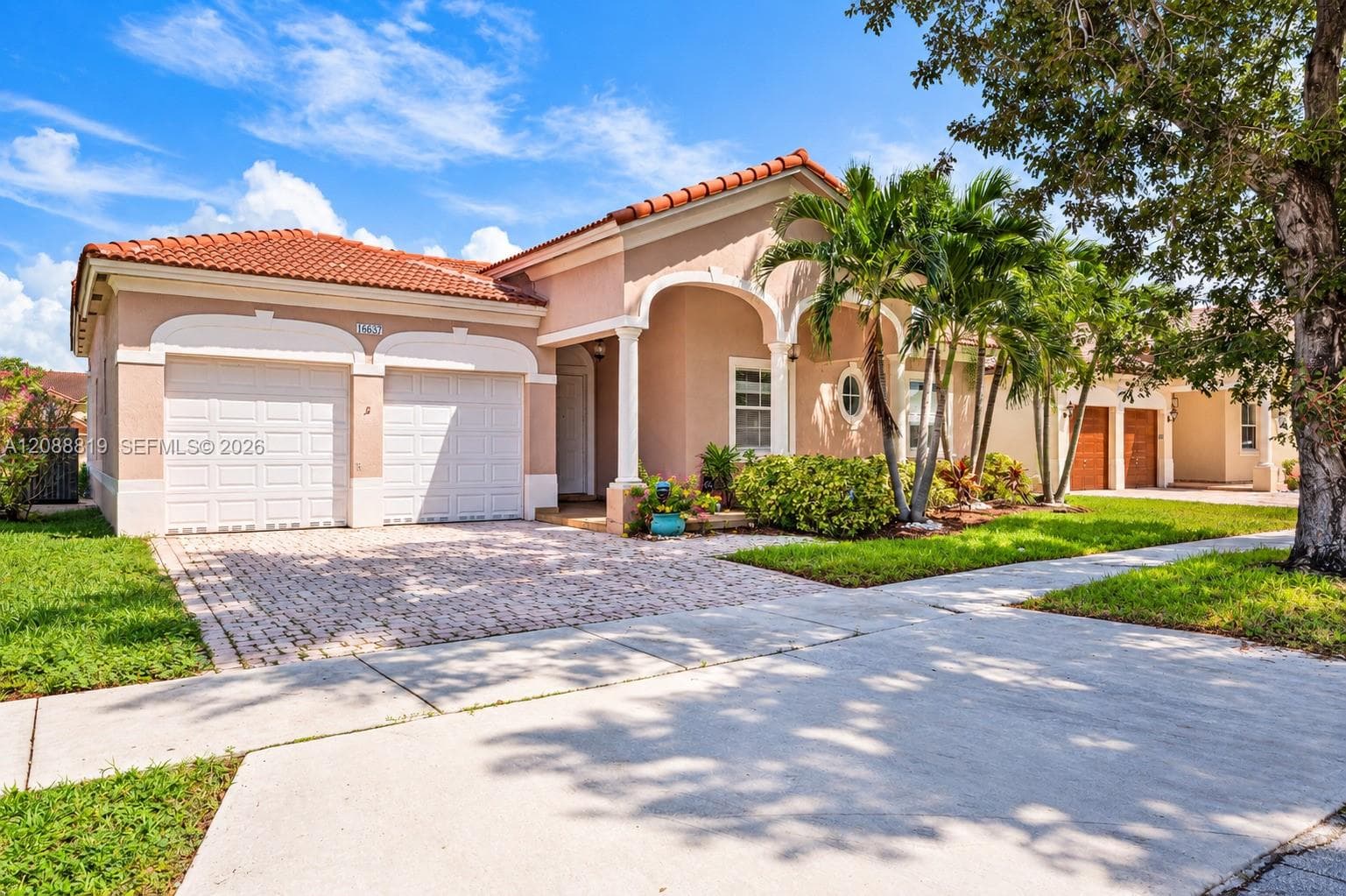 16637 SW 81st Ter, Miami FL 33193