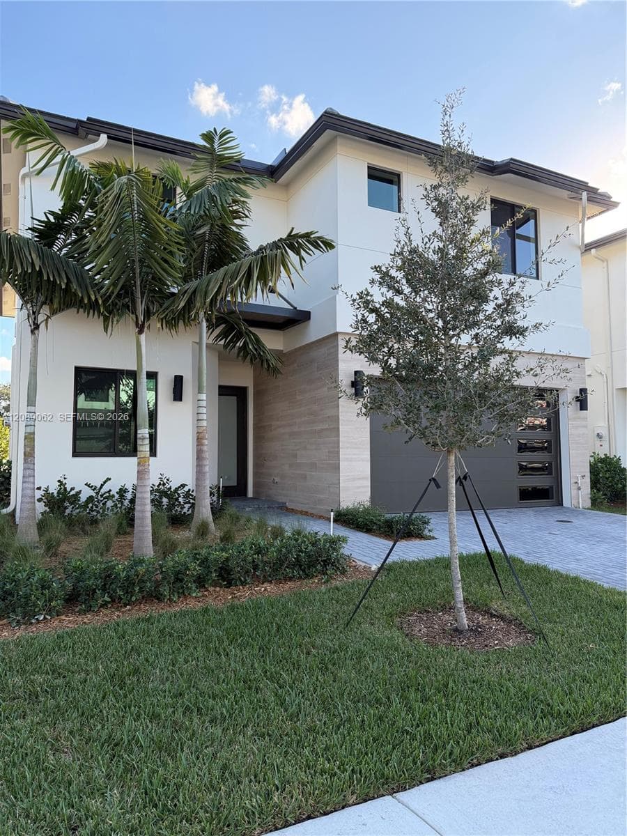 1438 SW 23rd St, Fort Lauderdale FL 33315