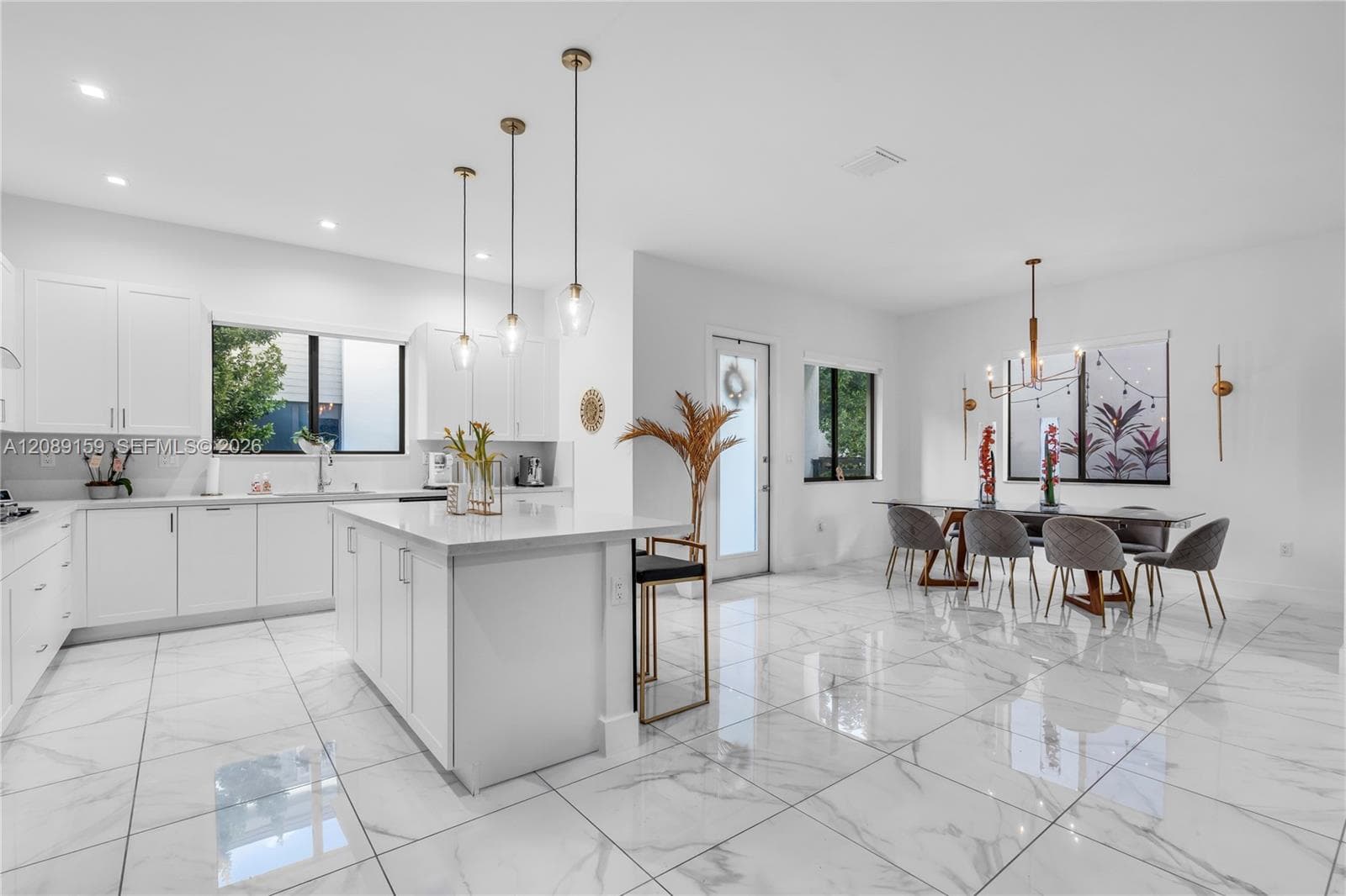 4363 NW 81st Ave, Doral FL 33166