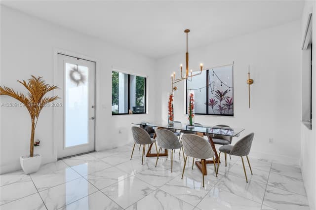 4363 NW 81st Ave, Doral FL 33166 - Doral, FL - Photo 4