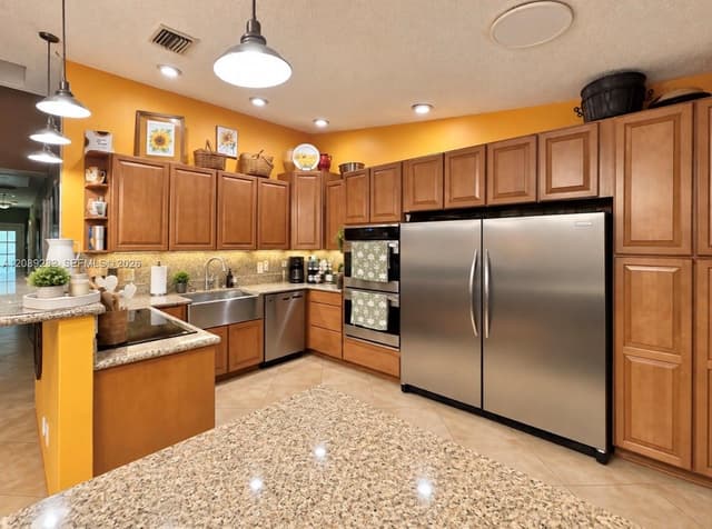 7642 NW 38th Ct, Sunrise FL 33351 - Sunrise, FL - Photo 5