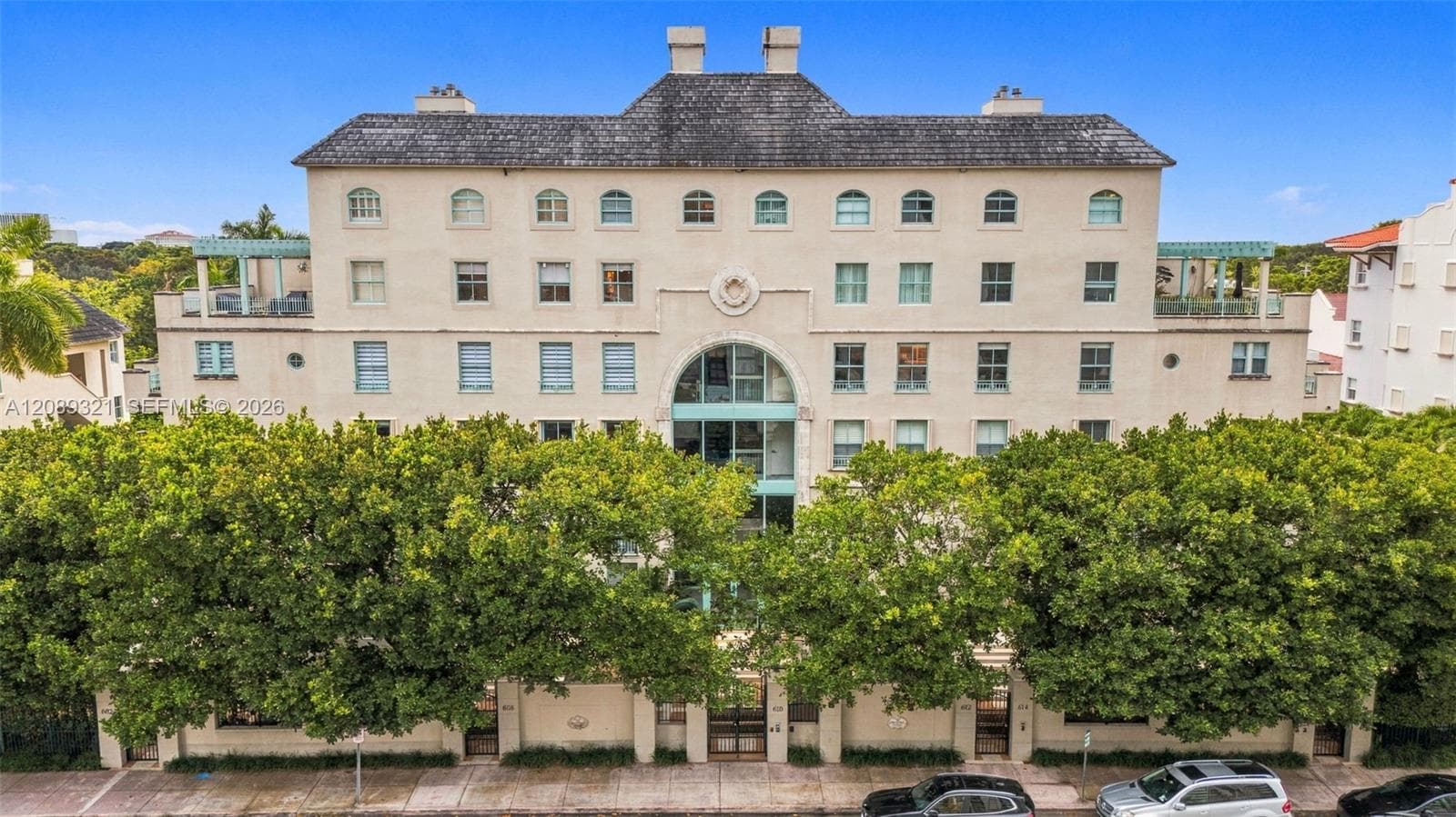 610 Valencia Ave # 502, Coral Gables FL 33134 - Coral Gables, FL - Photo 1