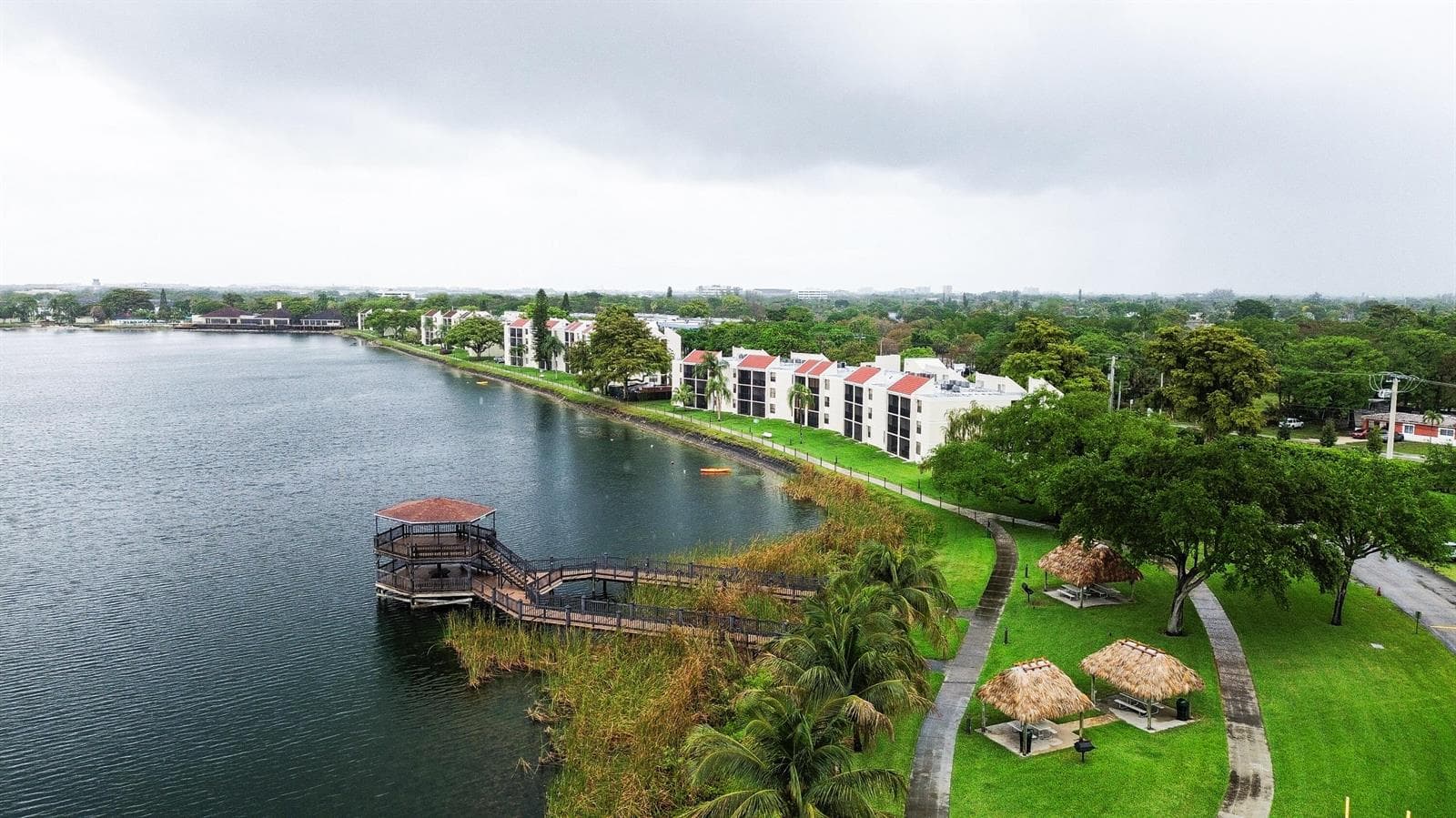 112 LAKE EMERALD Drive # 203, Oakland Park FL 33309