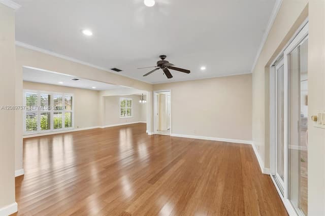 4801 N 36th Ct, Hollywood FL 33021 - Hollywood, FL - Photo 5