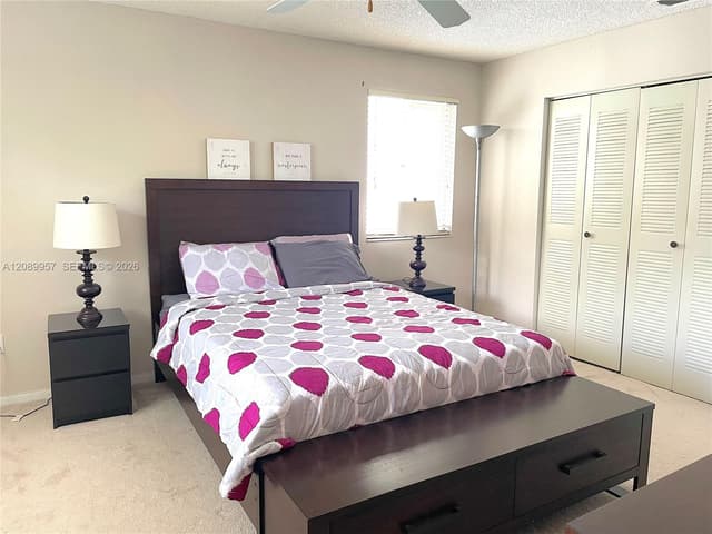 8851 SW 9th Ct, Pembroke Pines FL 33025 - Pembroke Pines, FL - Photo 4
