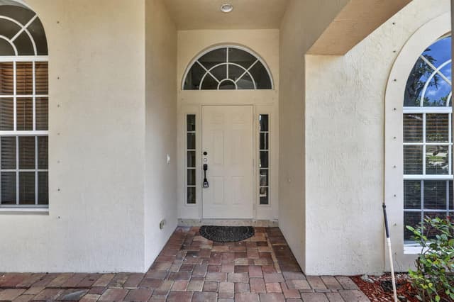 4003 W Hamilton Key, West Palm Beach FL 33411 - West Palm Beach, FL - Photo 5