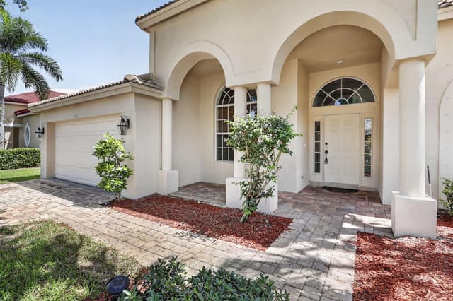 4003 W Hamilton Key, West Palm Beach FL 33411 - West Palm Beach, FL - Photo 4