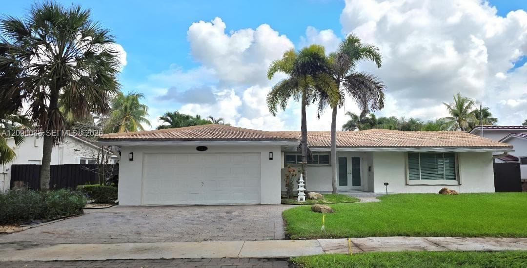 7311 Sabal Dr, Miami Lakes FL 33014 - Miami Lakes, FL - Photo 1