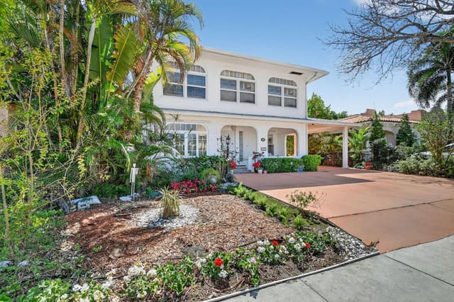 328 Monroe Drive, West Palm Beach FL 33405 - West Palm Beach, FL - Photo 2