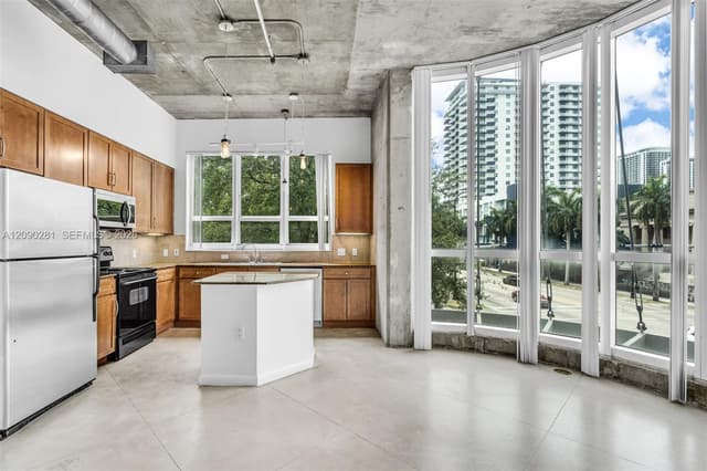 2001 Biscayne Blvd # 3212, Miami FL 33137 - Miami, FL - Photo 6