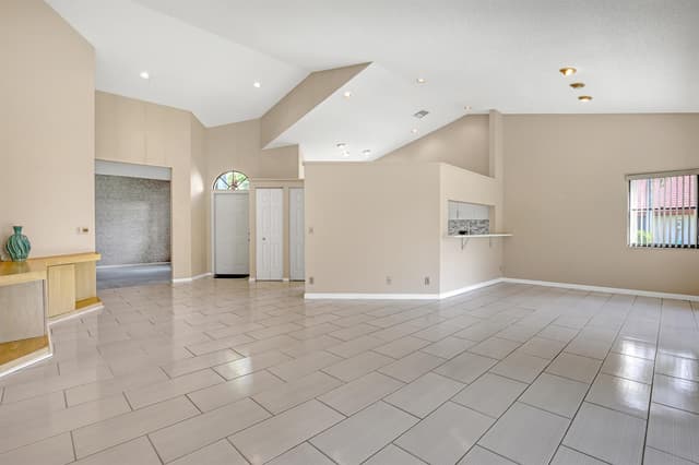 7744 Lexington Club Boulevard, Delray Beach FL 33446 - Delray Beach, FL - Photo 7