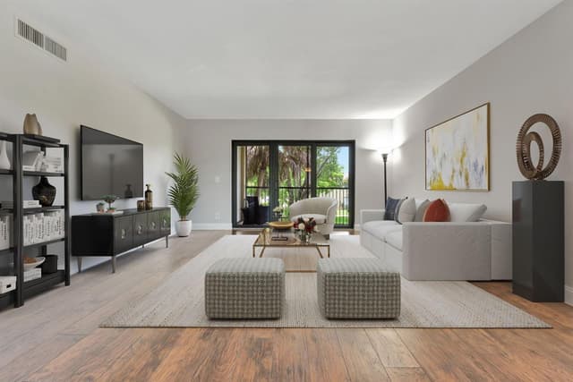 334 LAKEVIEW Drive # 204, Weston FL 33326 - Weston, FL - Photo 3