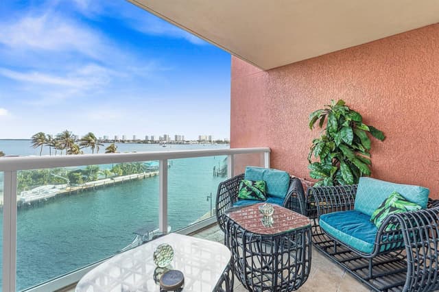 2650 Lake Shore Drive # 401, Riviera Beach FL 33404 - Riviera Beach, FL - Photo 2