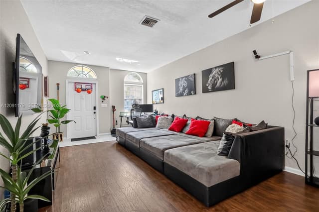 2820 SW 84th Ter # 105, Miramar FL 33025 - Miramar, FL - Photo 5