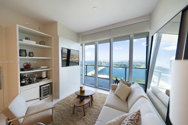 1100 Biscayne Blvd # 3302, Miami FL 33132 - Miami, FL - Photo 3