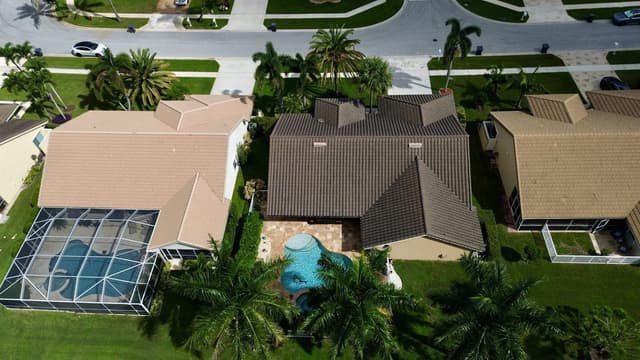 6001 Wedgewood Village Circle, Lake Worth FL 33463 - Lake Worth, FL - Photo 5