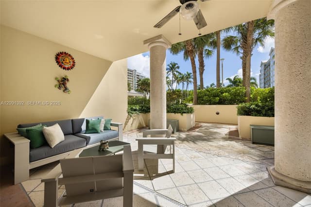 445 Grand Bay Dr # 104, Key Biscayne FL 33149 - Key Biscayne, FL - Photo 5