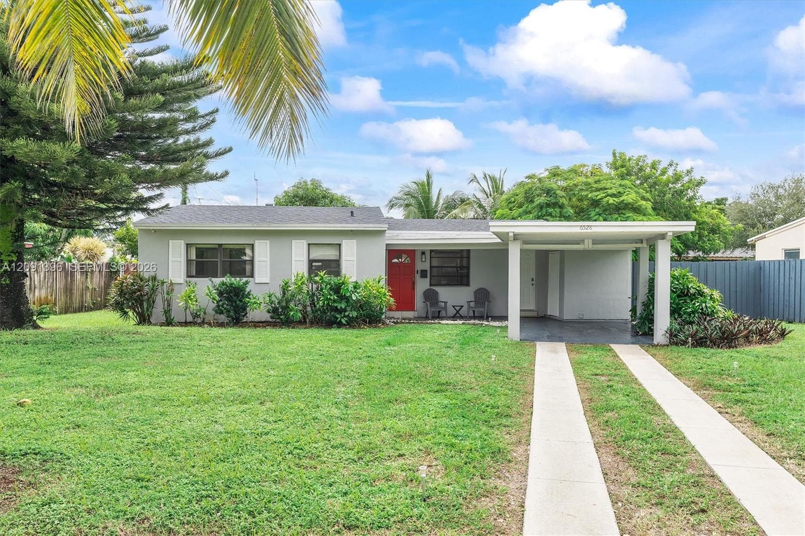 6528 SW 26th St, Miramar FL 33023 - Miramar, FL - Photo 1