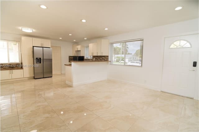 1920 SW 64th Ave, North Lauderdale FL 33068 - North Lauderdale, FL - Photo 3