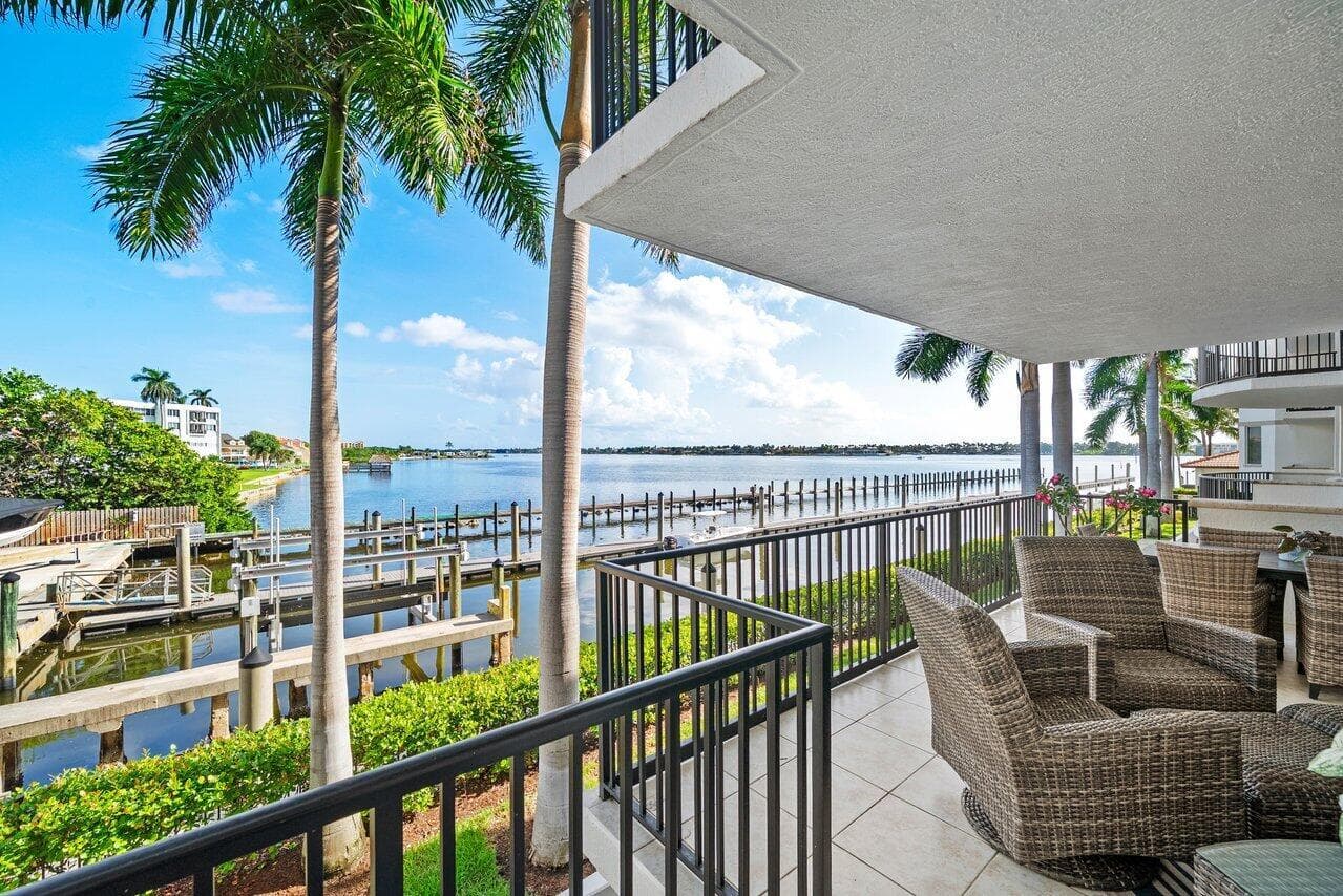2700 N Federal Highway # 203, Boynton Beach FL 33435 - Boynton Beach, FL - Photo 1