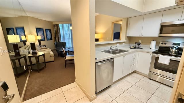 17375 Collins Ave # 2607, Sunny Isles Beach FL 33160 - Sunny Isles Beach, FL - Photo 7