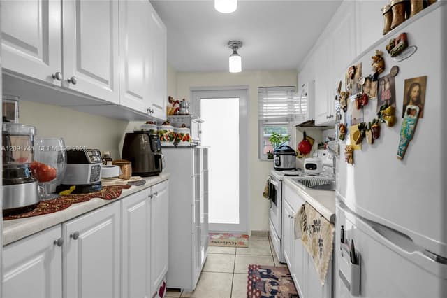 3451 SW 9th Ter unit 7B, Miami FL 33135 - Miami, FL - Photo 5