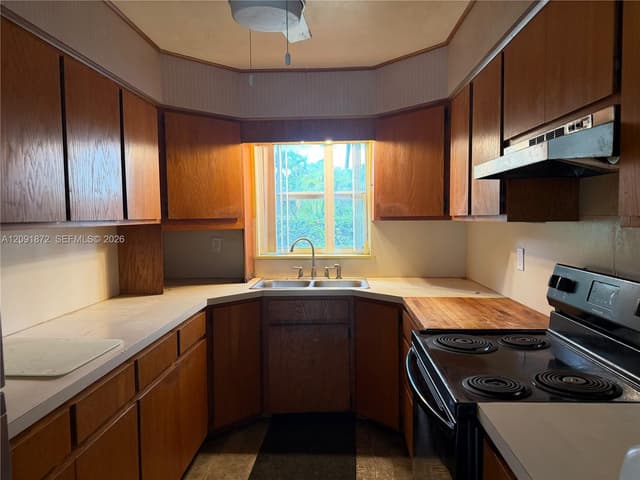 1146 Polk St, Hollywood FL 33019 - Hollywood, FL - Photo 3