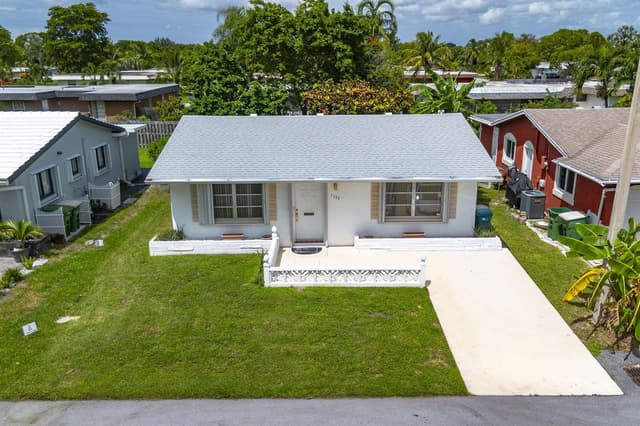 7307 NW 62ND Street, Tamarac FL 33321 - Tamarac, FL - Photo 2