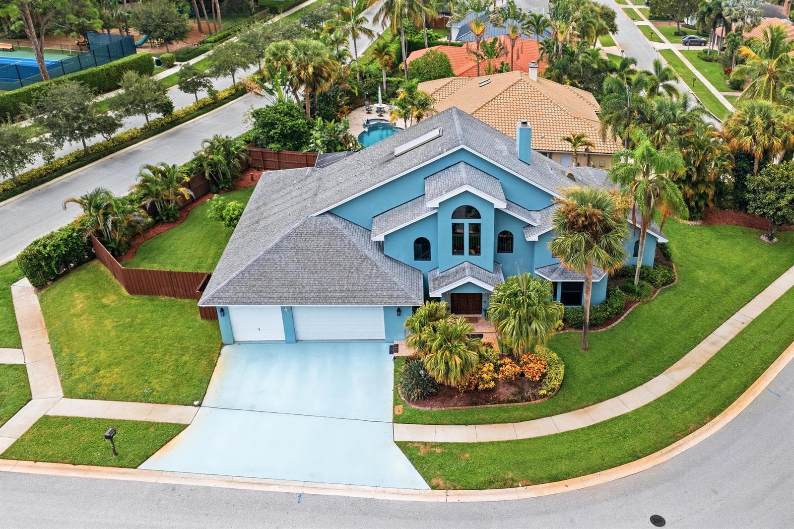 12871 La Rochelle Circle, Palm Beach Gardens FL 33410 - Palm Beach Gardens, FL - Photo 1