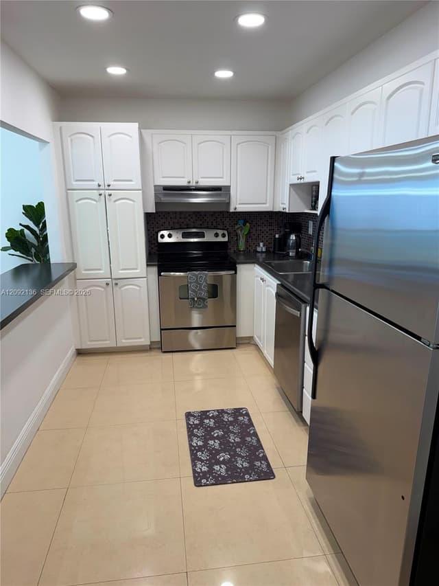 19370 Collins Ave # 911, Sunny Isles Beach FL 33160 - Sunny Isles Beach, FL - Photo 6