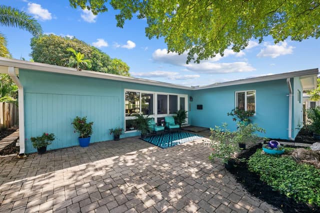 1636 NE 7th Terrace, Fort Lauderdale FL 33305 - Fort Lauderdale, FL - Photo 2