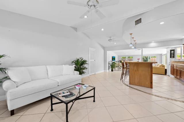 1636 NE 7th Terrace, Fort Lauderdale FL 33305 - Fort Lauderdale, FL - Photo 5