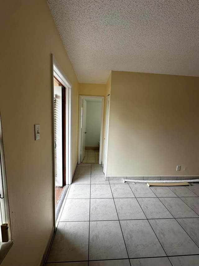 7400 NW 5TH Place # 105, Margate FL 33063 - Margate, FL - Photo 7