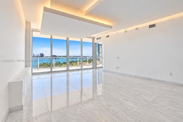 2020 N Bayshore Dr # 1006, Miami FL 33137 - Miami, FL - Photo 2