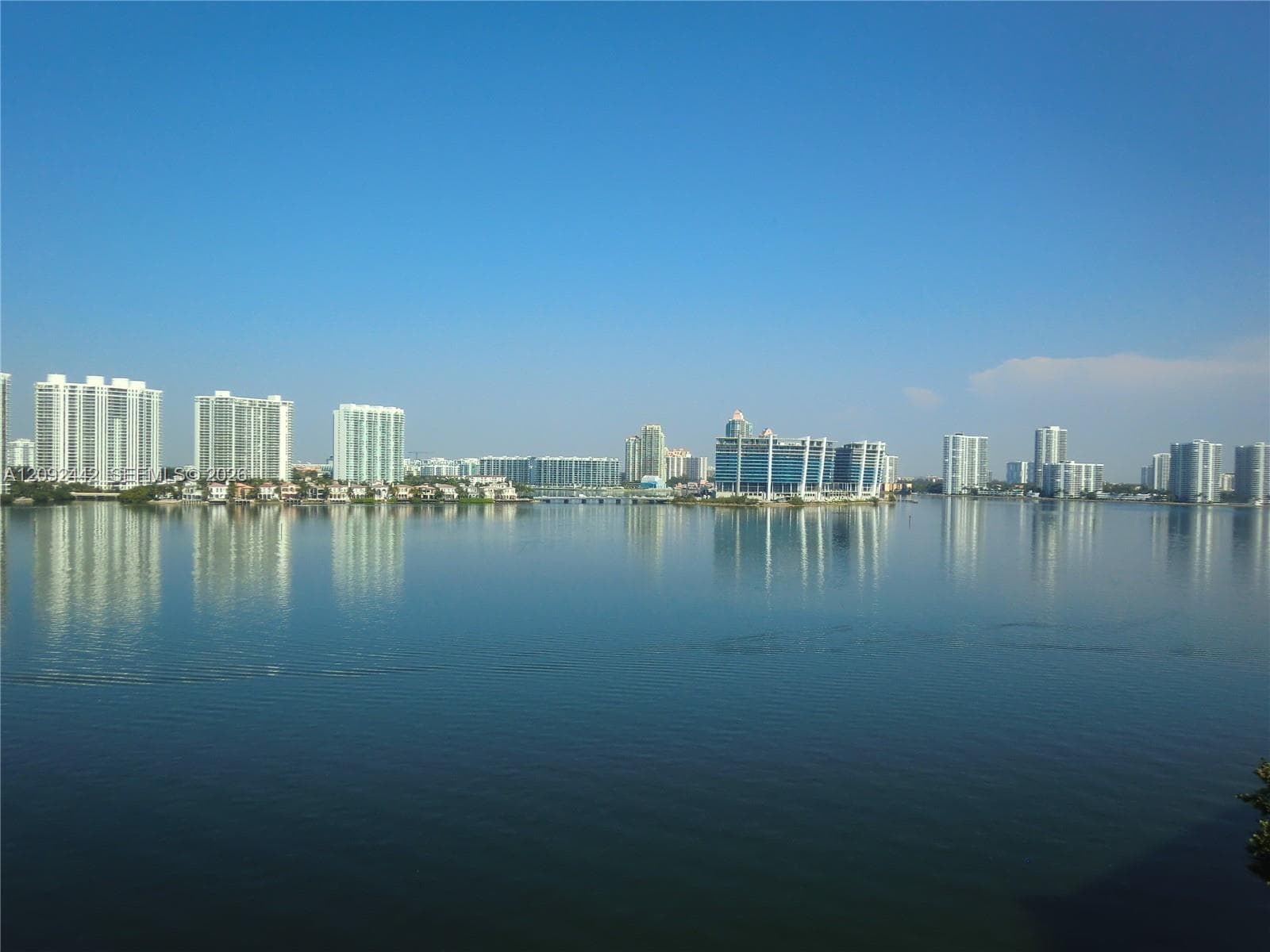 17600 N Bay Rd # N302, Sunny Isles Beach FL 33160