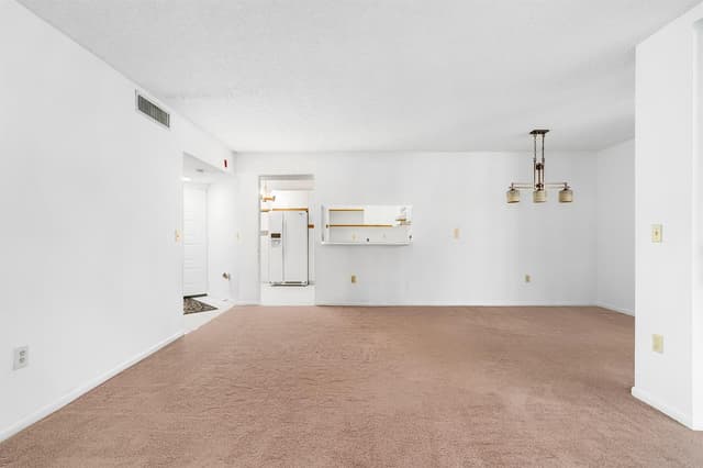 10661 NW 14th Street NW Unit 235, Plantation FL 33322 - Plantation, FL - Photo 2