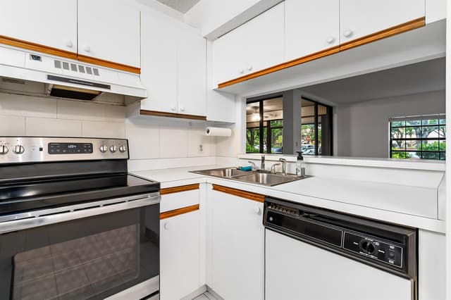 10661 NW 14th Street NW Unit 235, Plantation FL 33322 - Plantation, FL - Photo 7