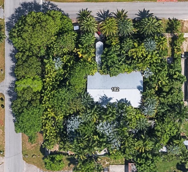 182 NW 16th St, Homestead FL 33030 - Homestead, FL - Photo 3