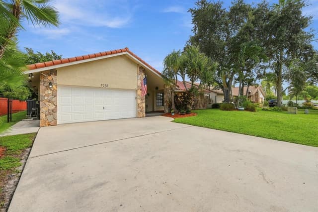 9255 NW 18TH Street, Plantation FL 33322 - Plantation, FL - Photo 4