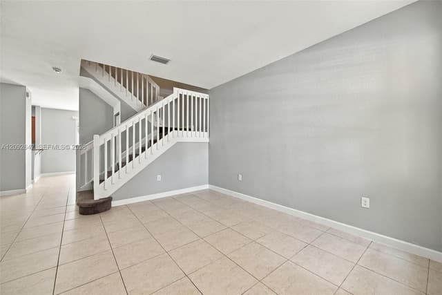 12436 NW Emerald Creek Mnr, Plantation FL 33325 - Plantation, FL - Photo 2