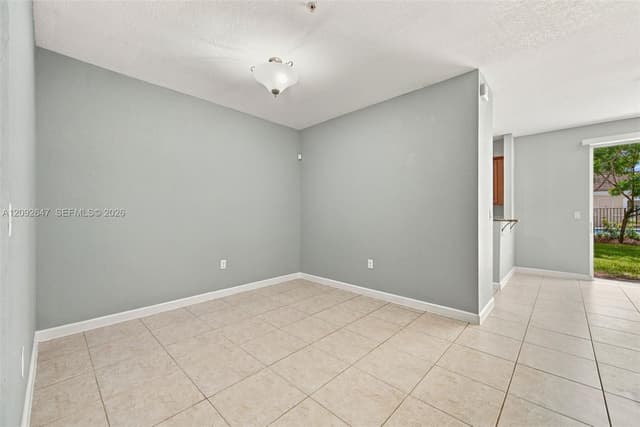 12436 NW Emerald Creek Mnr, Plantation FL 33325 - Plantation, FL - Photo 6