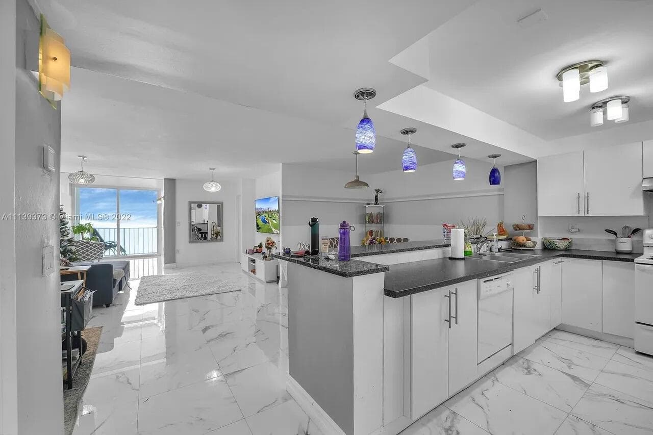 6450 COLLINS Avenue # 704, Miami Beach FL 33141 - Miami Beach, FL - Photo 1
