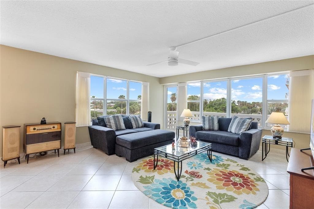 4010 Galt Ocean Drive # 312, Fort Lauderdale FL 33308