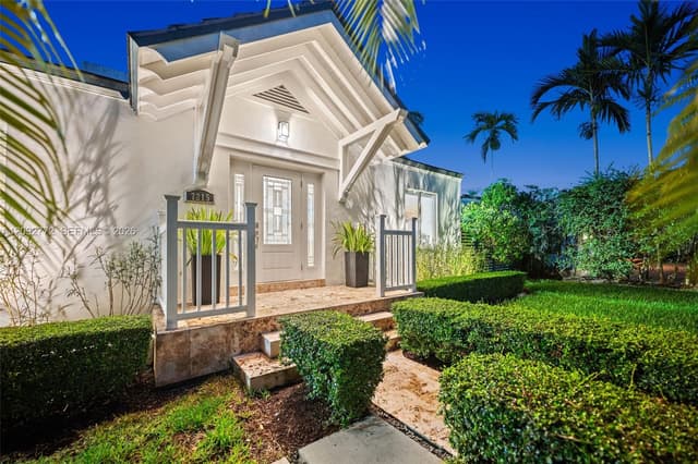 7215 SW 54th Ct, Miami FL 33143 - Miami, FL - Photo 4