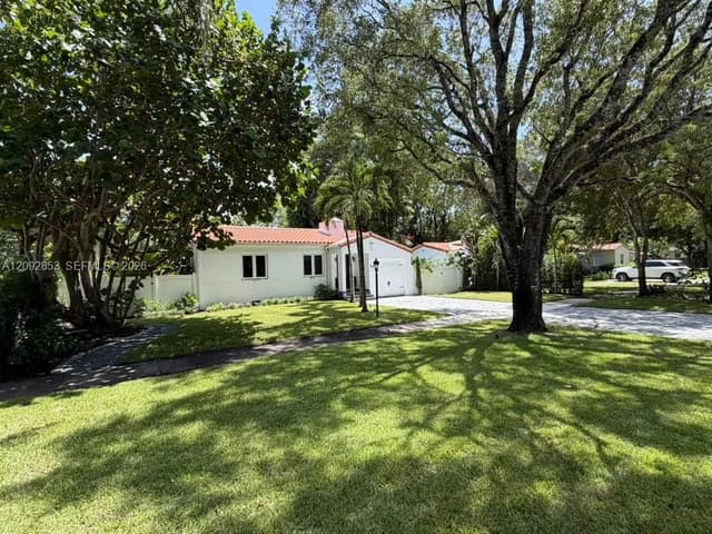 62 NW 105th St, Miami Shores FL 33150 - Miami Shores, FL - Photo 2