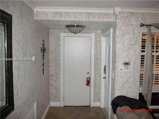 9470 NW 24th ST, Sunrise FL 33322 - Sunrise, FL - Photo 6
