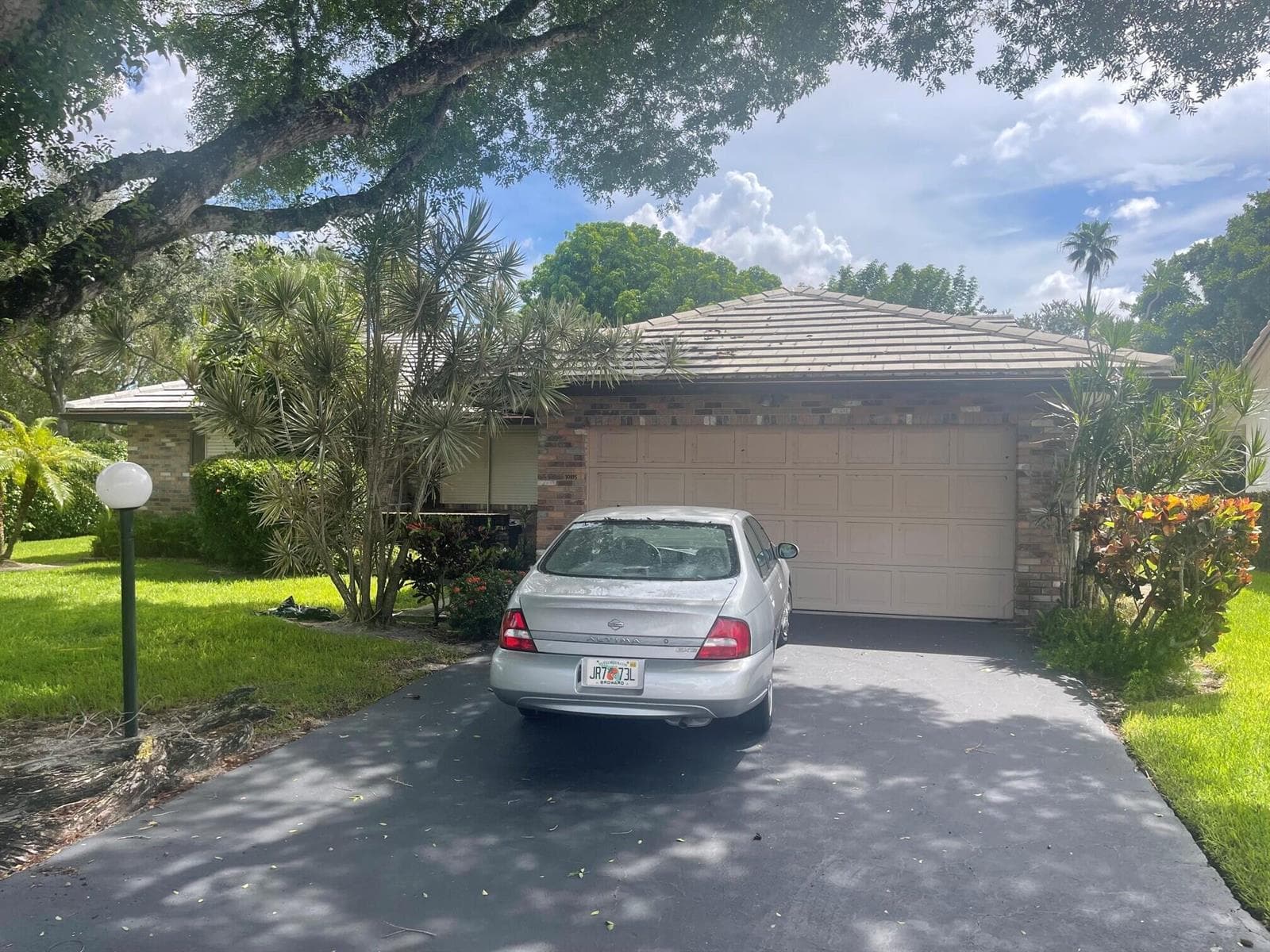 10895 CYPRESS RUN Circle, Coral Springs FL 33071 - Coral Springs, FL - Photo 1