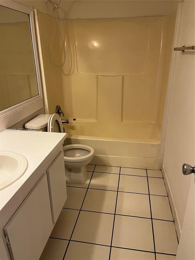 3674 NW 111th Ave, Sunrise FL 33351 - Sunrise, FL - Photo 7
