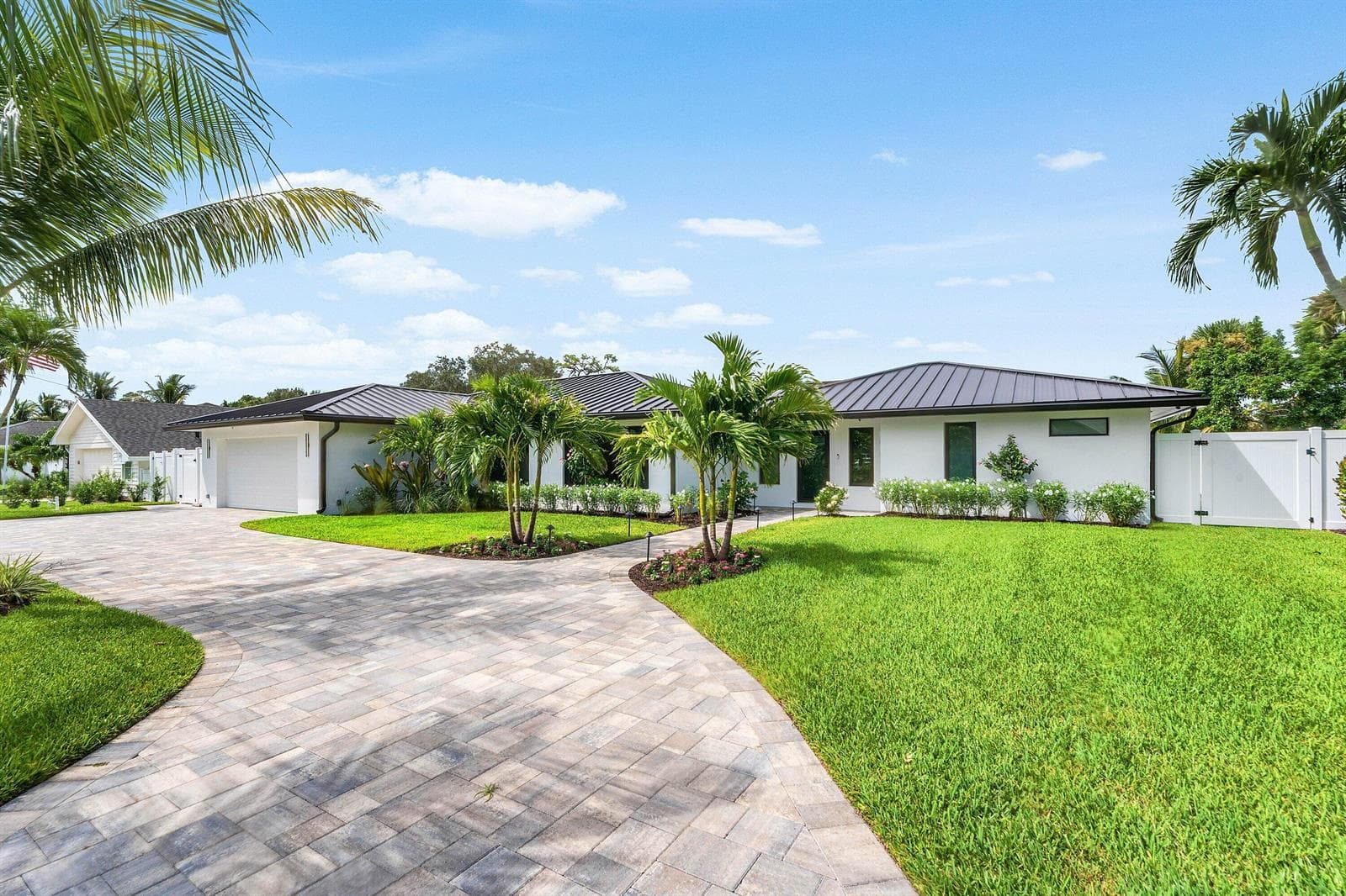 111 FAIRVIEW W, Tequesta FL 33469 - Tequesta, FL - Photo 1